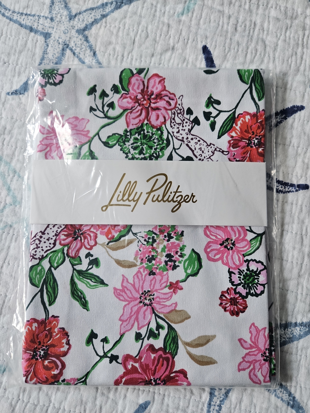 Lilly Pulitzer Printed Tea Towel in the Coconut Safari Sanctuary print